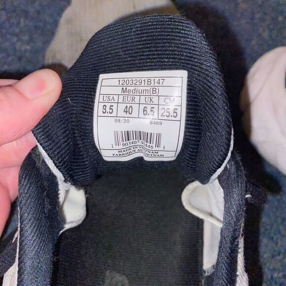 Brooks Adrenaline Guide rails women 8.5 running shoes grey & black - Picture 11 of 11